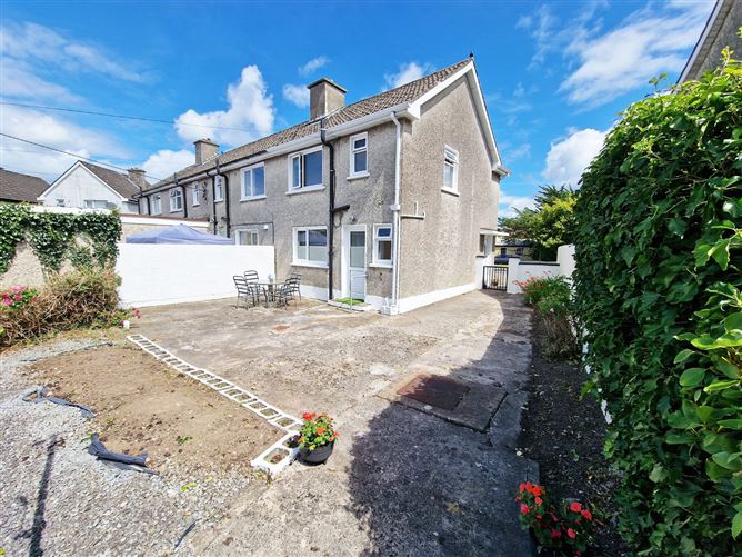 12 Church Drive, Clarecastle, Ennis, Co. Clare
