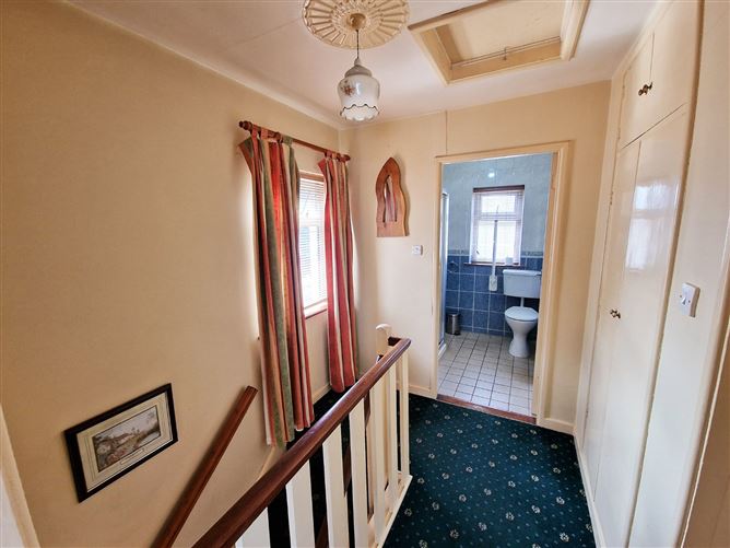 12 Church Drive, Clarecastle, Ennis, Co. Clare