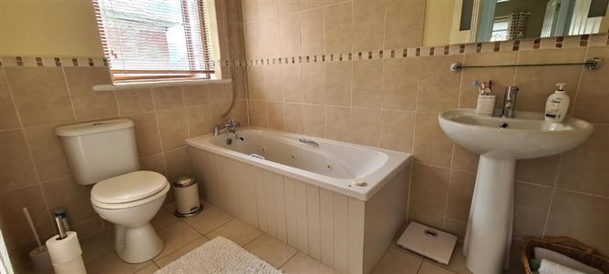 9 Bothar Fergus, Dun Ri, Carrick-On-Shannon, Leitrim