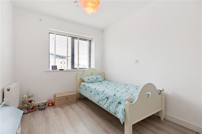 11 The Avenue, Carrickmines Green, Carrickmines, Dublin 18