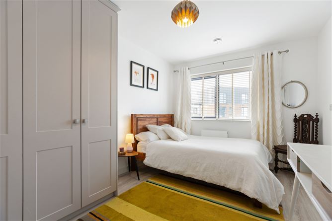 11 The Avenue, Carrickmines Green, Carrickmines, Dublin 18