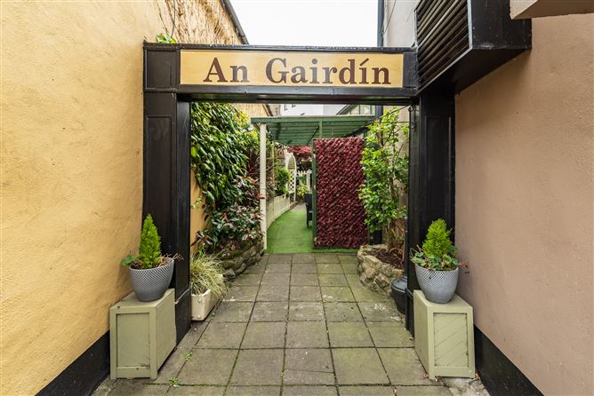 Butt Mullins, Poplar Square, Naas, Kildare