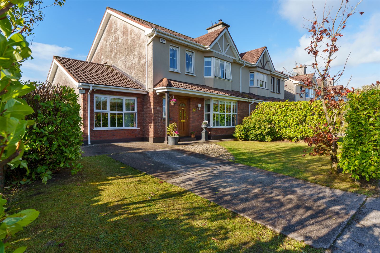 Photo 1 of 41 — 39 The Cresent, Priory Court, Watergrasshill, Cork