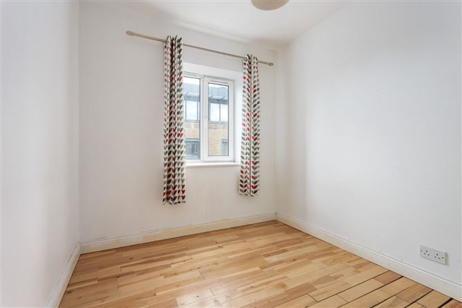 56 Ha'penny Bridge House, Ormond Quay, Dublin City