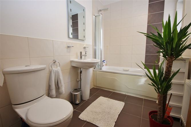 14 The Paddocks Way, Lucan, Co. Dublin