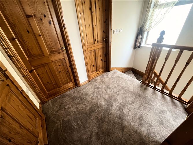 16 Grattan Crescent, Grattan Park, Claremorris, Mayo