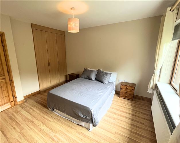 16 Grattan Crescent, Grattan Park, Claremorris, Mayo