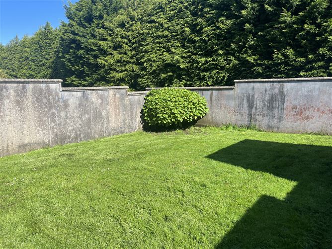 16 Grattan Crescent, Grattan Park, Claremorris, Mayo