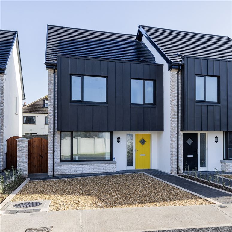 2 Fairways View, Donabate, Co. Dublin