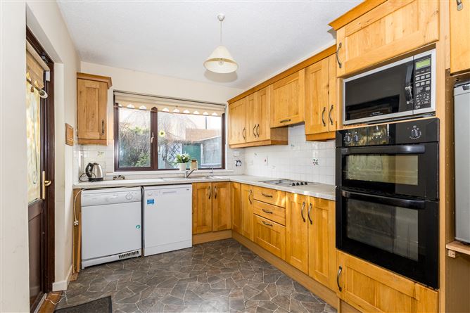 52 Seabury Crescent, Malahide, County Dublin