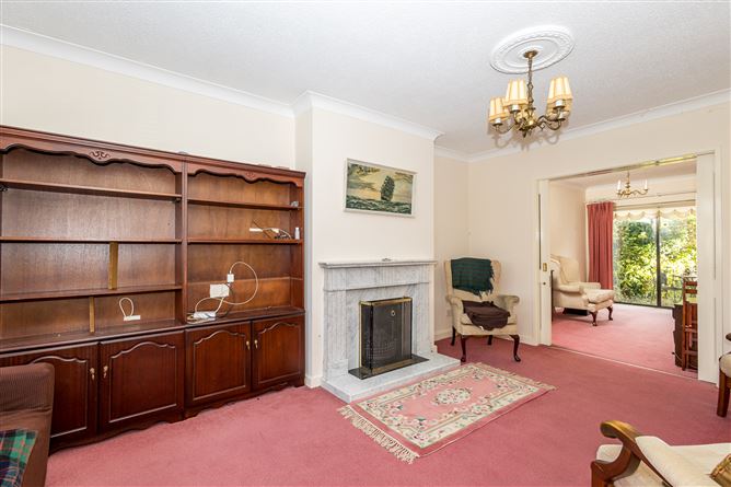 52 Seabury Crescent, Malahide, County Dublin