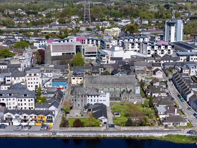 11-12 St. Mary`s Square, Athlone, County Westmeath