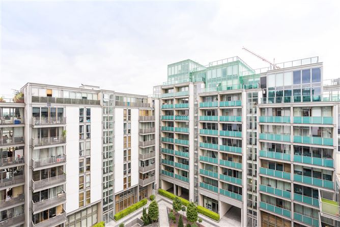 96 Kirkpatrick House, Spencer Dock, IFSC, Dublin 1, D01 HW53