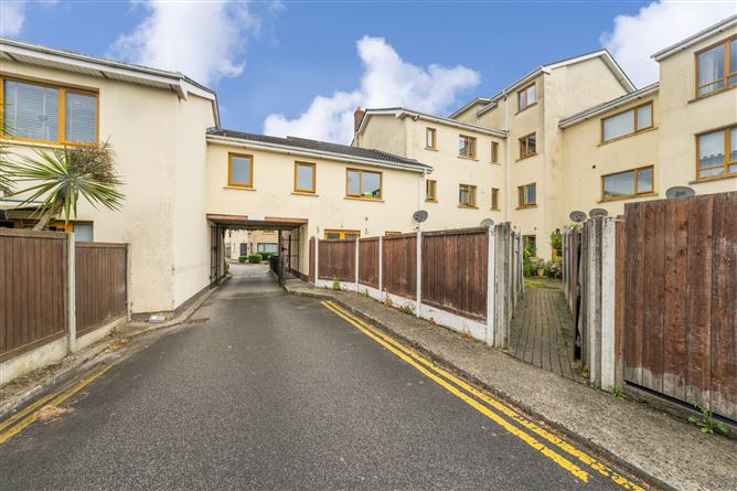 44 Hampton Wood Road, Finglas, Dublin 11, D11 R720