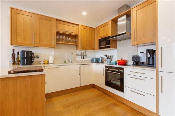 310 The Elm, Trimbelston, Goatstown Road, Dublin 14