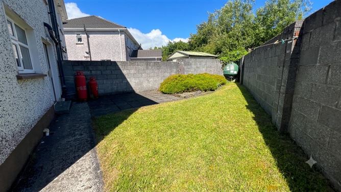 Photo 20 of 24 — 74 Garrán Ard, Doughiska, Galway City
