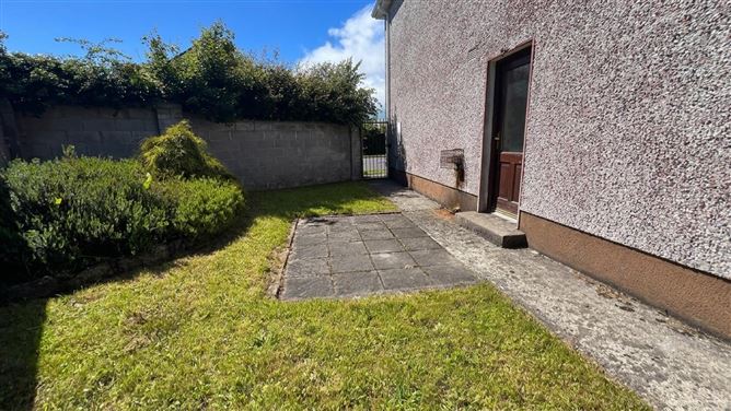 Photo 19 of 24 — 74 Garrán Ard, Doughiska, Galway City