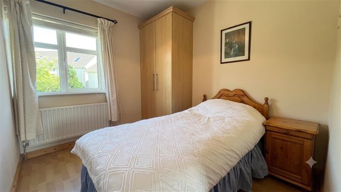 Photo 18 of 24 — 74 Garrán Ard, Doughiska, Galway City
