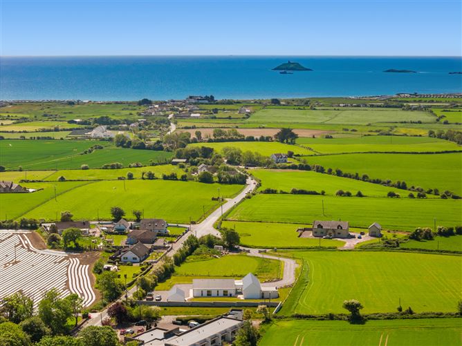 Moanroe, Garryvoe, Co. Cork