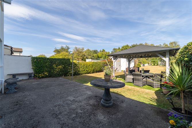 Photo 26 of 33 — 88 Clonkeen Road, Deansgrange, Blackrock, Dublin