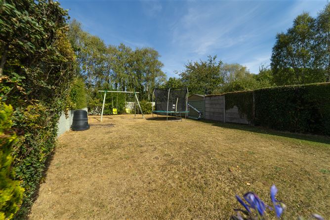 Photo 31 of 33 — 88 Clonkeen Road, Deansgrange, Blackrock, Dublin