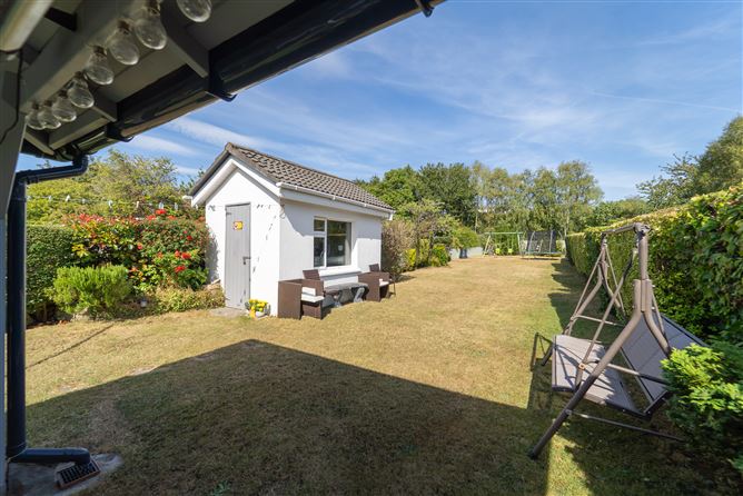 Photo 29 of 33 — 88 Clonkeen Road, Deansgrange, Blackrock, Dublin