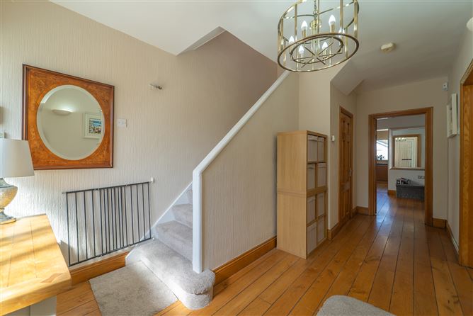 Photo 5 of 33 — 88 Clonkeen Road, Deansgrange, Blackrock, Dublin