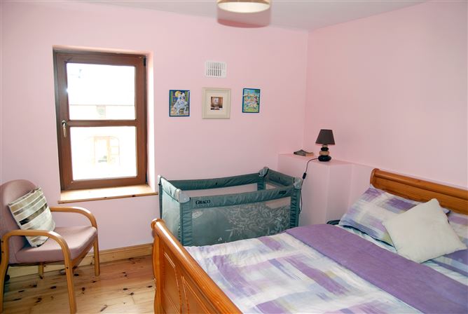 8 Coastguard Court, Cullenstown,, Duncormick, Wexford