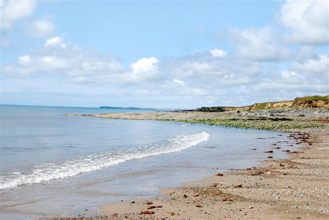 8 Coastguard Court, Cullenstown,, Duncormick, Wexford