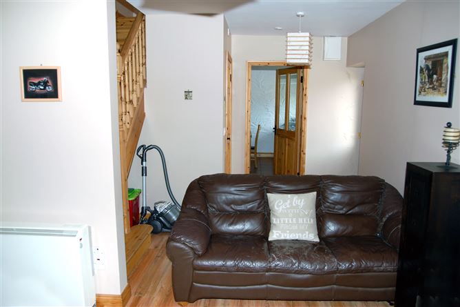 8 Coastguard Court, Cullenstown,, Duncormick, Wexford