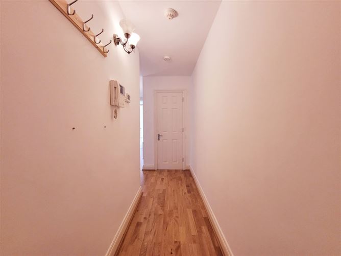 18 Newgrange, An Caislean, Ballincollig, Cork