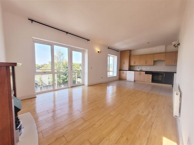 18 Newgrange, An Caislean, Ballincollig, Cork