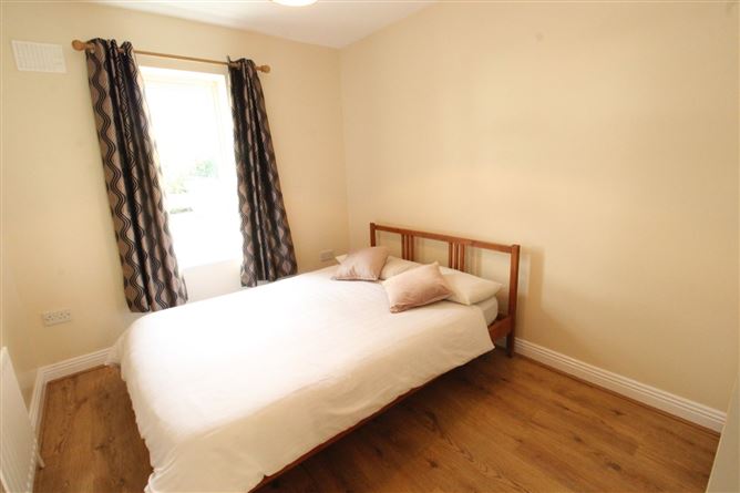 19 Cois Tra, Rush, Co. Dublin