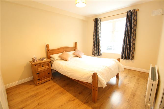 19 Cois Tra, Rush, Co. Dublin