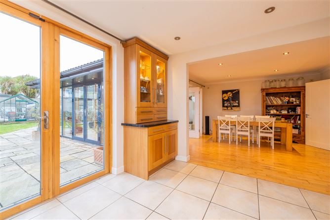 6 Clifflands Court, Rush, Co. Dublin