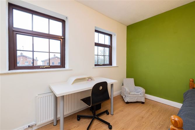 6 Clifflands Court, Rush, Co. Dublin