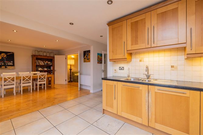 6 Clifflands Court, Rush, Co. Dublin