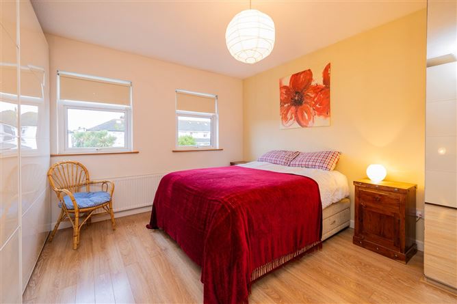 6 Clifflands Court, Rush, Co. Dublin