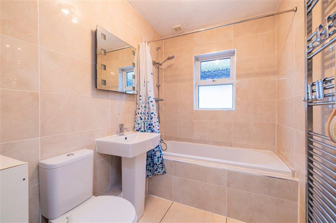 6 Clifflands Court, Rush, Co. Dublin