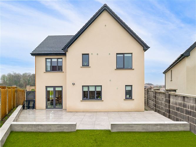 54 Curragh Farm, Newbridge, Kildare
