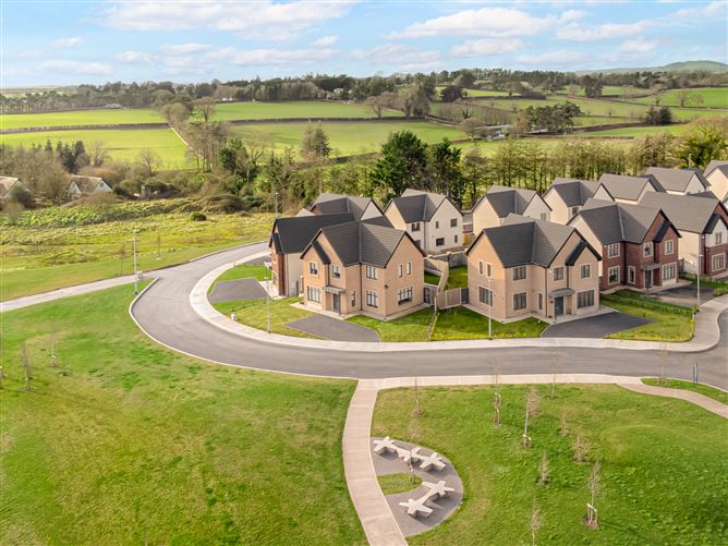 54 Curragh Farm, Newbridge, Kildare