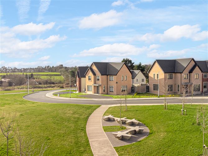 54 Curragh Farm, Newbridge, Kildare