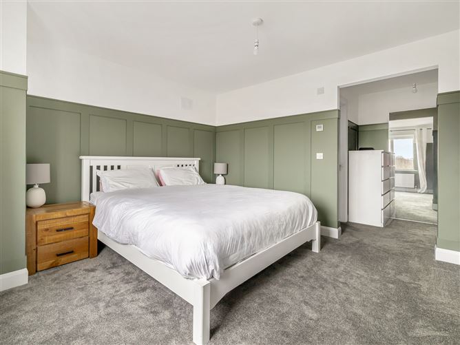 54 Curragh Farm, Newbridge, Kildare