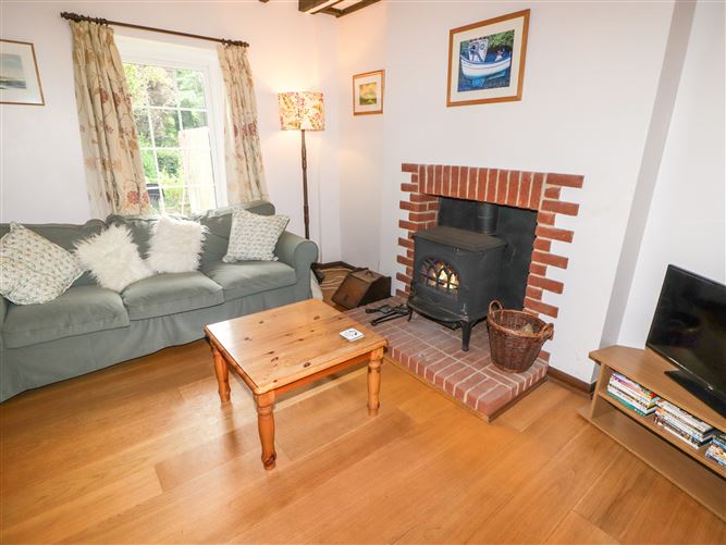 2 Cheriton Cottages,Pembroke, Pembrokeshire, Wales