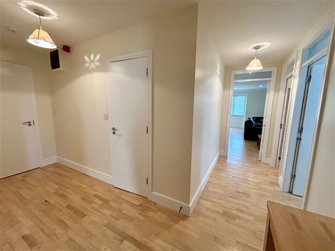 3 The Pavilion, Central Park, Carrick-on-Shannon, Leitrim