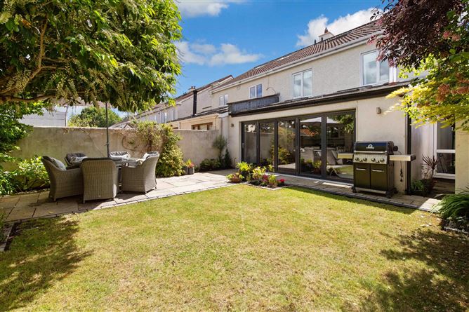 Photo 22 of 29 — 6 Oaktree Green, Castleknock, Dublin 15