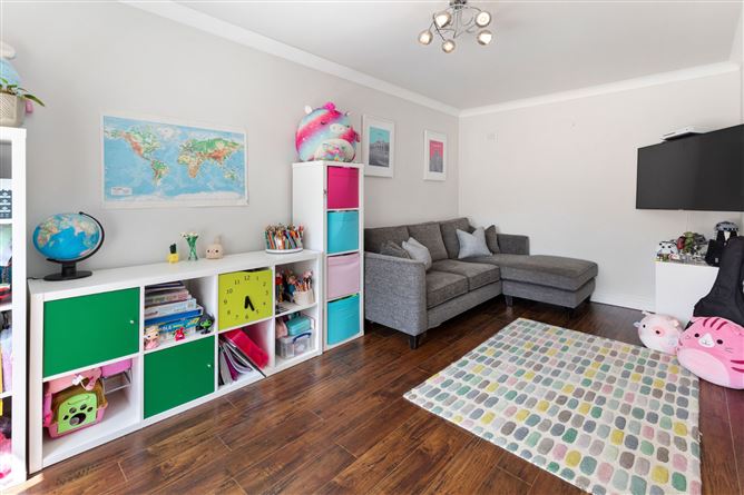 6 Oaktree Green, Castleknock, Dublin 15