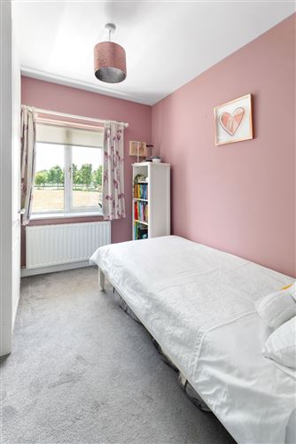 Photo 18 of 29 — 6 Oaktree Green, Castleknock, Dublin 15