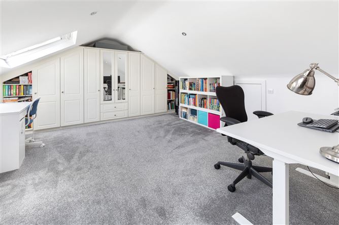 Photo 20 of 29 — 6 Oaktree Green, Castleknock, Dublin 15
