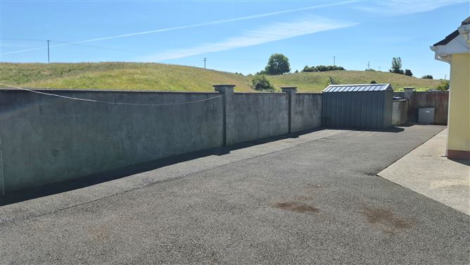 9 Hillside, Birr, Co. Offaly